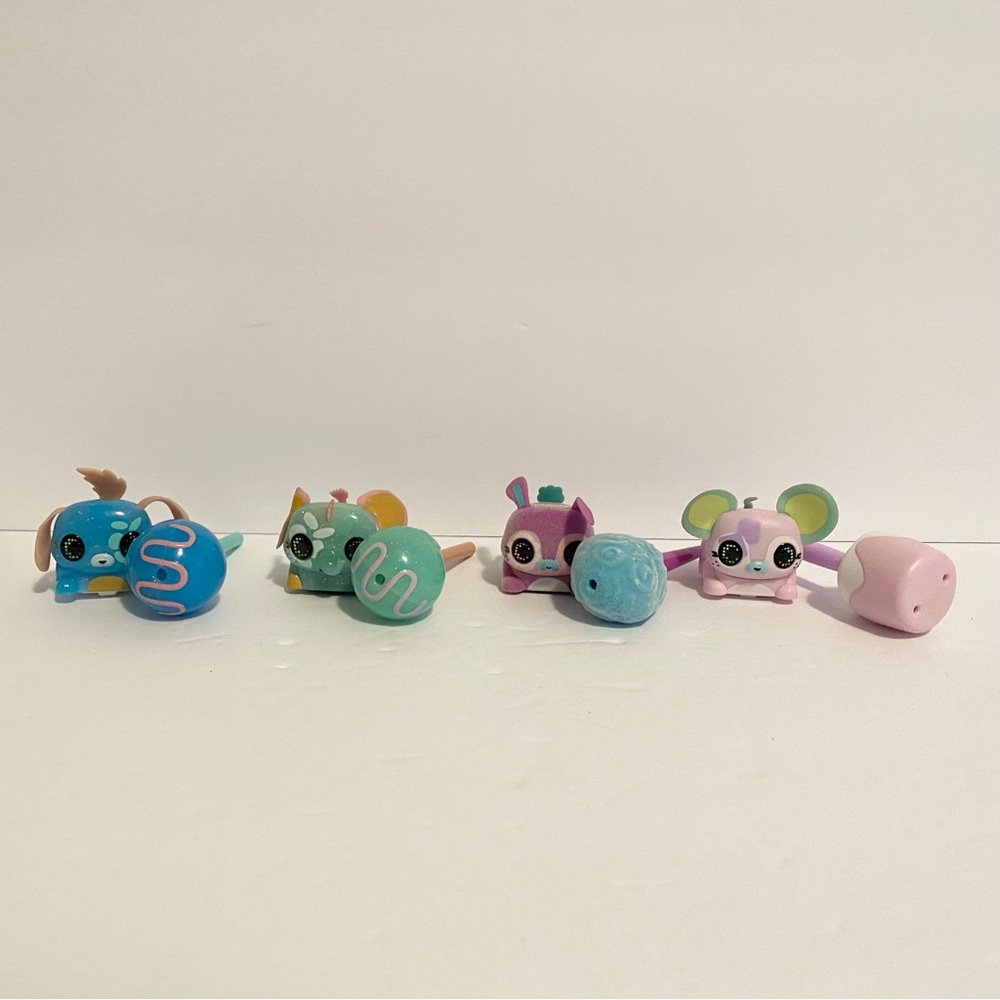 Lollipets Mini Interactive Collectible Pets Candy Lollipop Stick Pikimi Pops Lot
